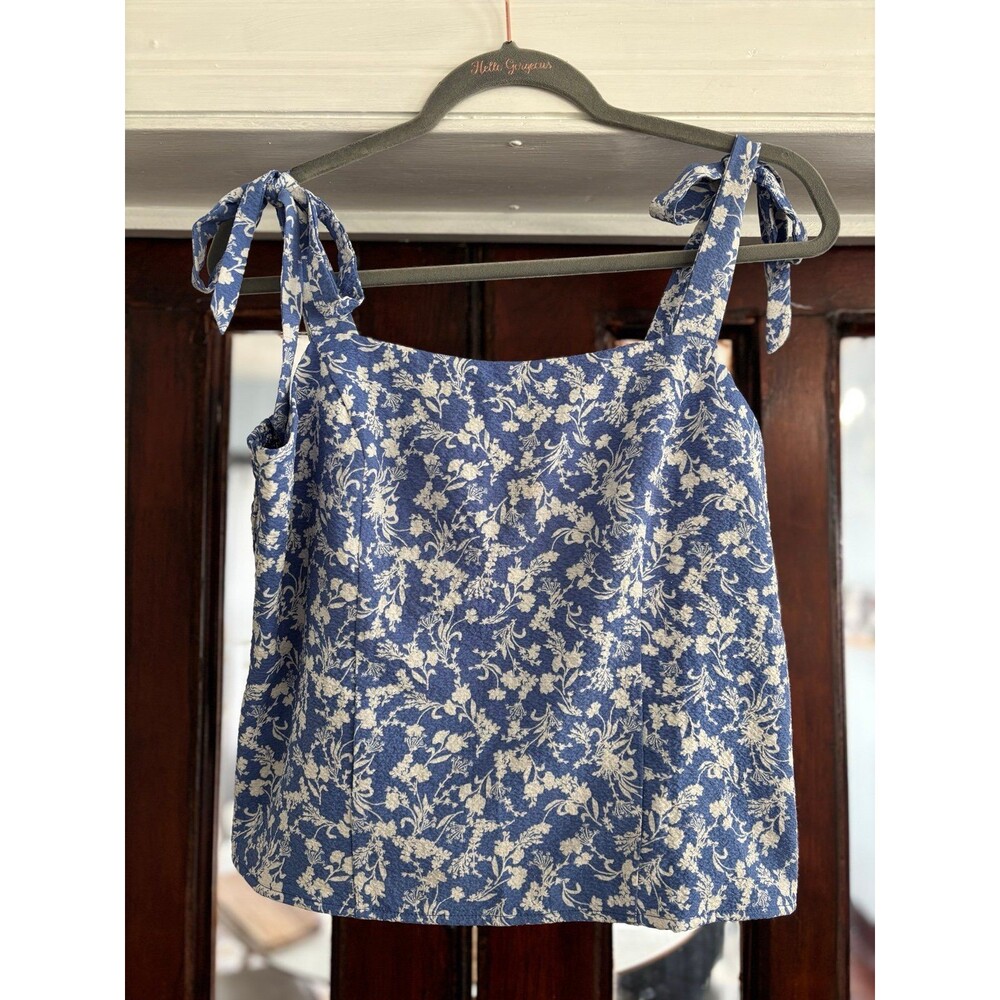 Old Navy Blue and Floral top